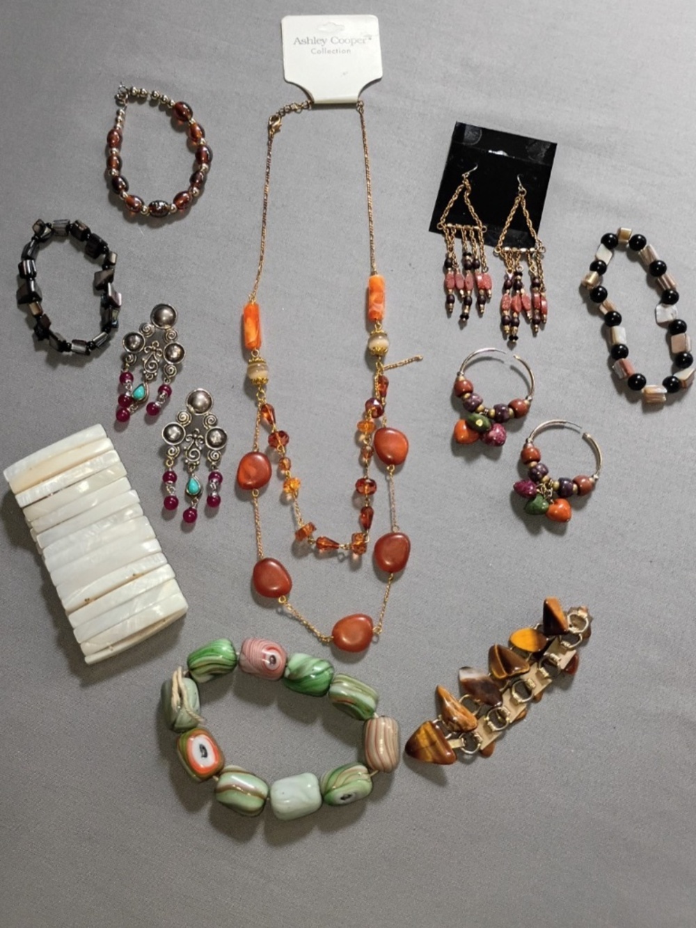 10-Mixed Boho Eclectic Dangle Earrings Bracelets MOP Stones Beads Vtg Jewelry